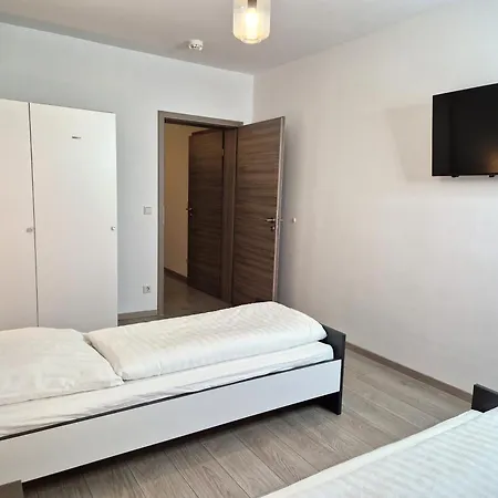 Meribu G31 Wohnung Fuer Monteure Und Arbeiter Essen Buitenkant foto