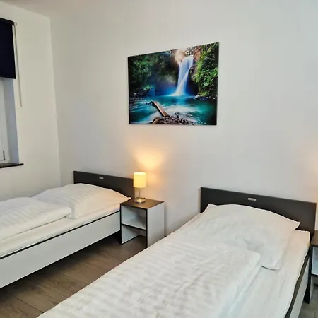 Meribu G31 Wohnung Fuer Monteure Und Arbeiter Essen Buitenkant foto