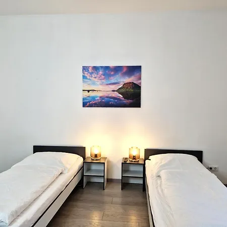 Meribu G31 Wohnung Fuer Monteure Und Arbeiter Essen Buitenkant foto